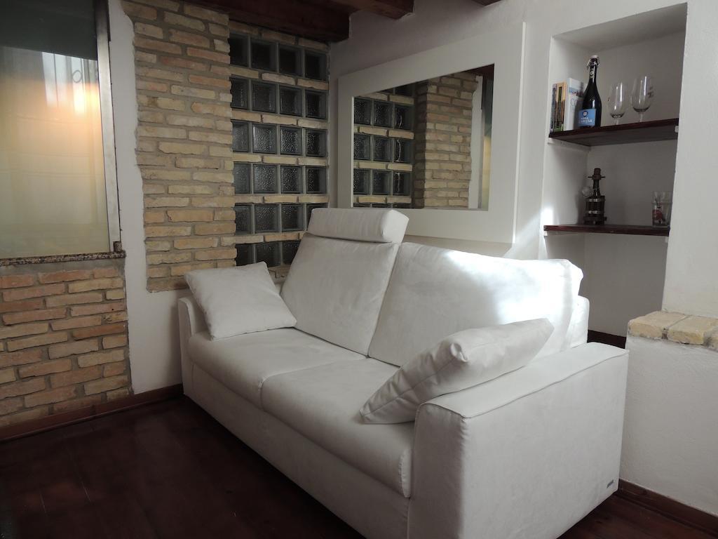 Suite Dreams Cagliari Loft Kamer foto