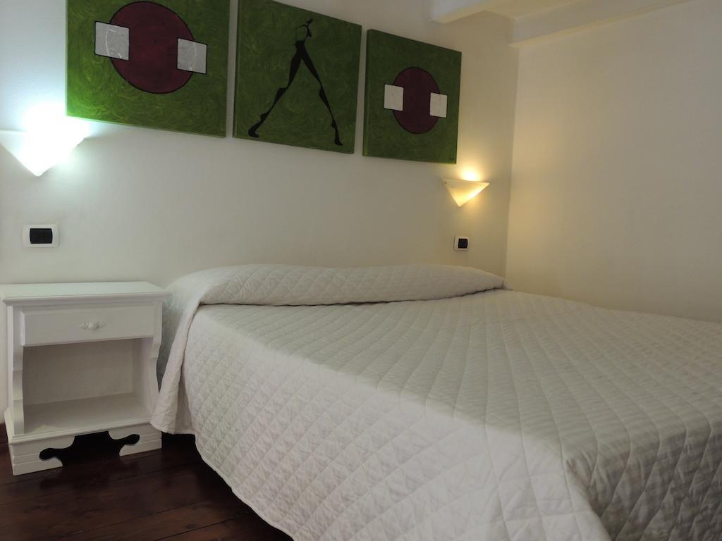 Suite Dreams Cagliari Loft Kamer foto